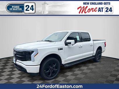 New 2025 Ford F150 Lightning Platinum w/ Dark Elements Package