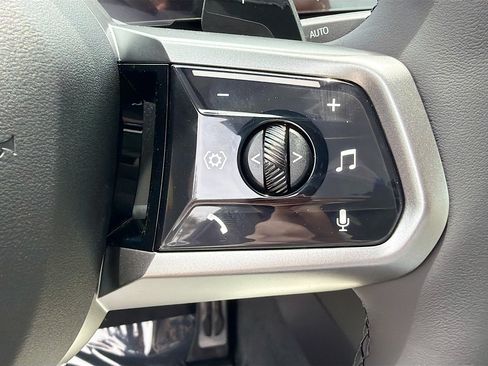 New 2027 BMW 530i w/ M Sport Package RWD image 39