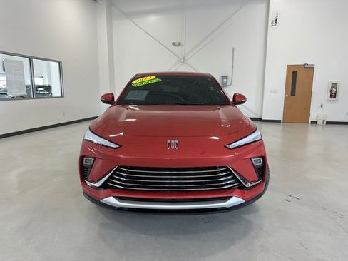 Used 2024 Buick Envista Preferred w/ Convenience II Package image 5