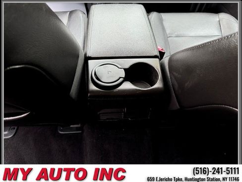 Used 2010 Ford Explorer Limited image 16