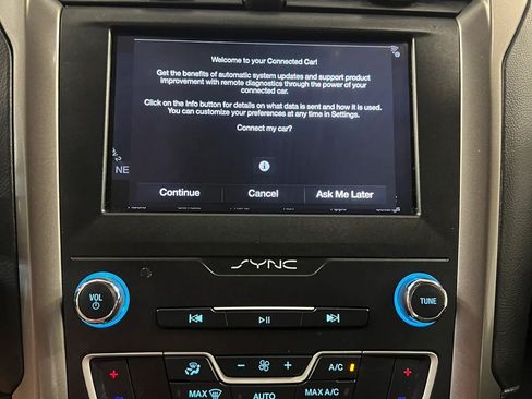 Used 2019 Ford Fusion SE FWD image 15