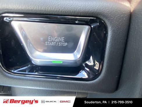 New 2026 GMC Yukon Denali AWD/4WD image 18