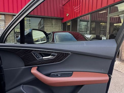 Used 2021 Audi Q7 3.0T Premium Plus w/ Premium Plus Package image 21