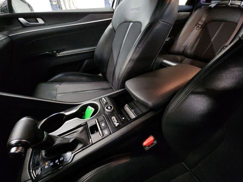 Used 2022 Kia K5 GT-Line image 22