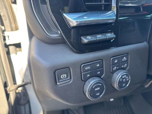 Used 2024 Chevrolet Silverado 2500 LTZ w/ LTZ Plus Package image 19