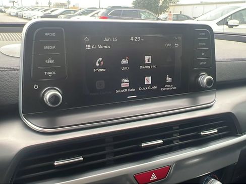 Used 2020 Kia Telluride S FWD image 18