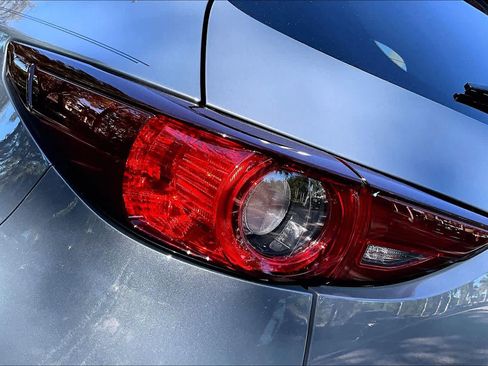 Used 2021 MAZDA CX-5 Carbon Edition image 29