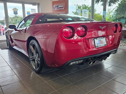 Used 2008 Chevrolet Corvette Coupe w/ Preferred Equipment Group RWD image 5