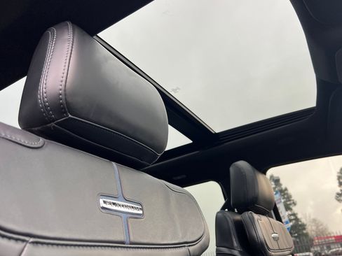 Used 2026 Ford F250 Platinum w/ Tremor Off-Road Package image 16