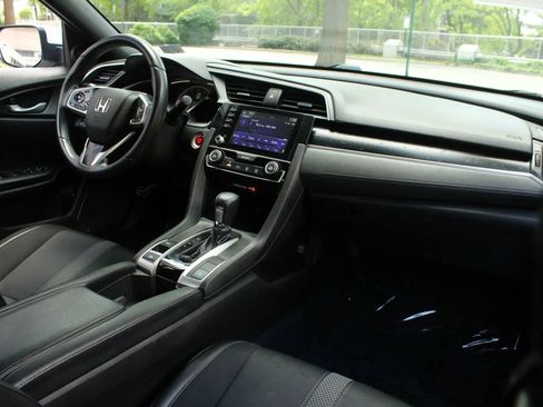 Used 2021 Honda Civic Sport image 22
