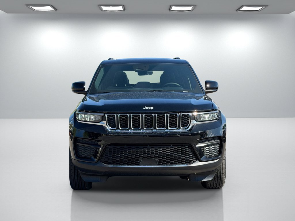 New 2026 Jeep Grand Cherokee Laredo X AWD/4WD image 9