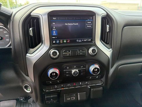 Used 2021 GMC Sierra 1500 SLT AWD/4WD image 17
