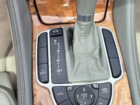 Used 2007 Mercedes-Benz SL 550 w/ AMG Sport Pkg image 18