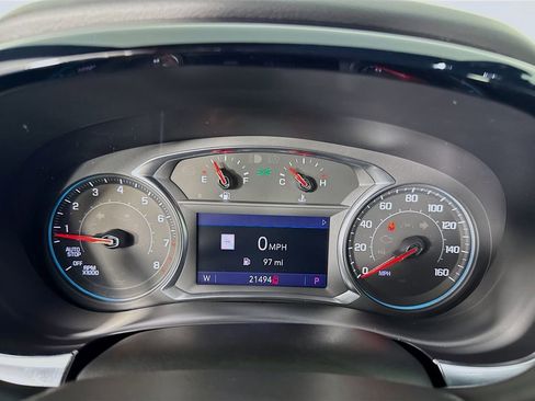 Used 2023 Chevrolet Traverse RS image 18