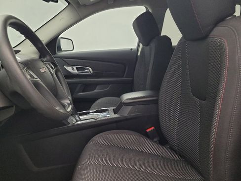 Used 2017 GMC Terrain SLE FWD image 17