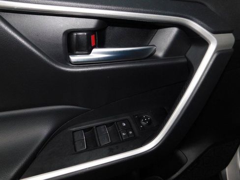 Used 2024 Toyota RAV4 XLE image 16