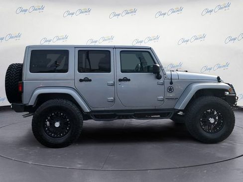 Used 2014 Jeep Wrangler Unlimited Sahara w/ Max Tow Package image 6