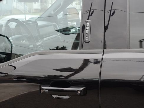 Used 2023 Ford F150 XLT w/ Equipment Group 302A High AWD/4WD image 19