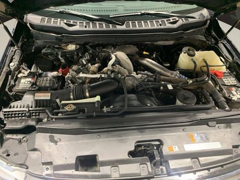 Used 2023 Ford F250 XLT w/ FX4 Off-Road Package image 31