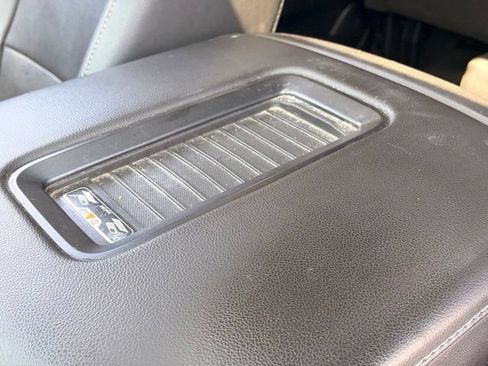Used 2018 GMC Sierra 1500 SLT AWD/4WD image 21