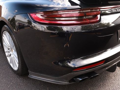 Used 2018 Porsche Panamera 4 AWD/4WD image 9