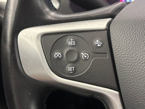 Used 2020 GMC Acadia SLT w/ Driver Alert Package II FWD image 50