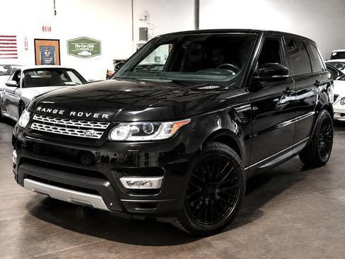 Used 2015 Land Rover Range Rover Sport HSE AWD/4WD image 2