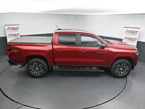 Used 2023 Chevrolet Colorado Z71 w/ Advanced Trailering Package AWD/4WD image 17