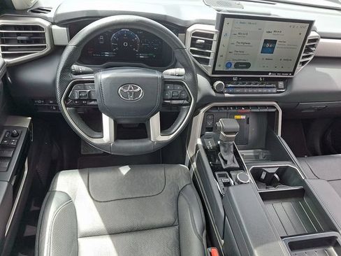 Used 2024 Toyota Tundra Limited AWD/4WD image 11