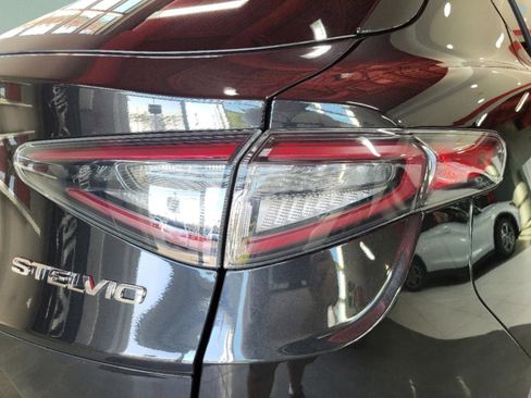 New 2025 Alfa Romeo Stelvio Sprint image 72