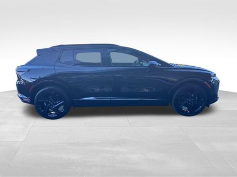 Certified 2024 Chevrolet Equinox EV RS FWD image 6