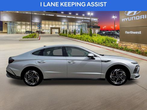 Used 2026 Hyundai Sonata SEL FWD image 10