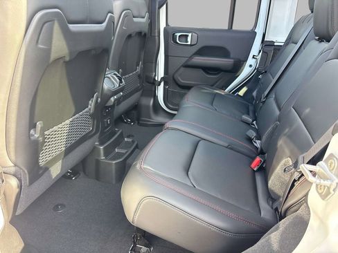 New 2026 Jeep Wrangler Unlimited Rubicon AWD/4WD image 7