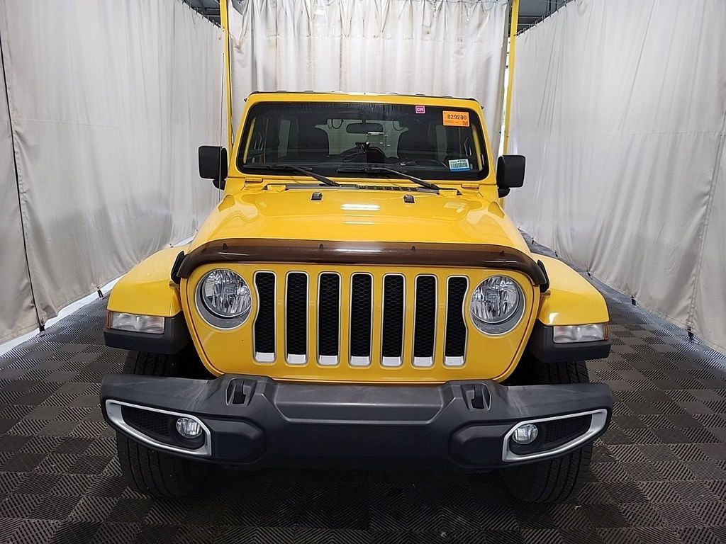 Used 2021 Jeep Wrangler Unlimited Sahara w/ Dual Top Group AWD/4WD image 3