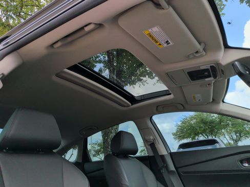 Used 2023 Honda Accord EX-L image 27