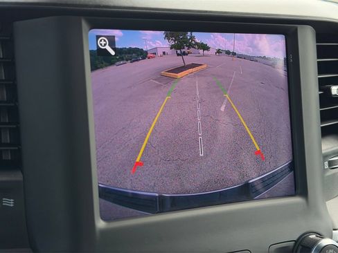 Used 2020 RAM 1500 Big Horn AWD/4WD image 17