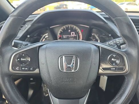 Used 2018 Honda Civic Sport image 16