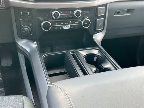 New 2025 Ford F150 XLT w/ Equipment Group 303A High image 19