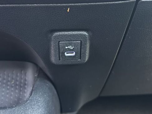 Used 2025 Toyota Corolla LE FWD image 22