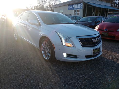 Used 2016 Cadillac XTS Luxury w/ Driver Awareness Package image 1