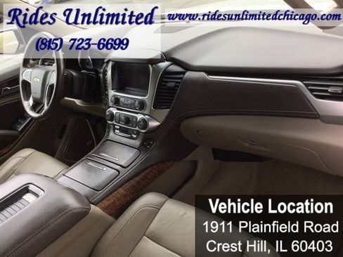 Used 2017 Chevrolet Suburban Premier AWD/4WD image 40