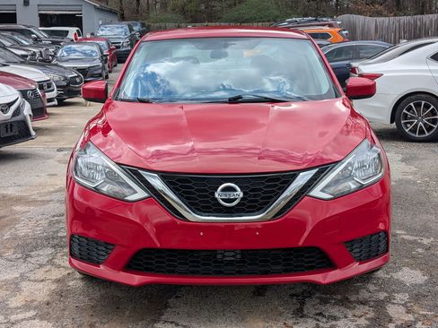 Used 2017 Nissan Sentra SV image 2
