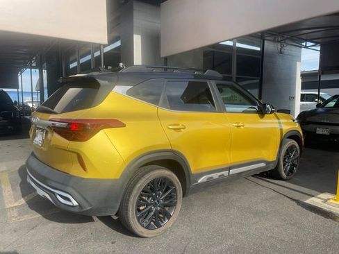Used 2022 Kia Seltos Nightfall Edition AWD/4WD image 5