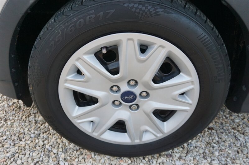 Used 2014 Ford Escape S FWD image 27