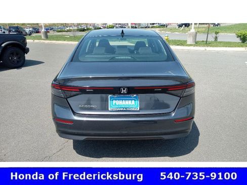 Certified 2025 Honda Accord SE image 7