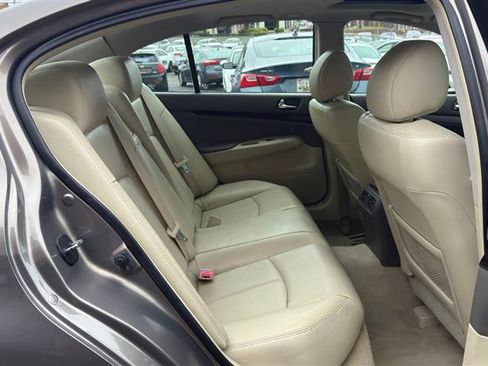 Used 2011 INFINITI G37 x Sedan w/ Premium Pkg AWD/4WD image 13