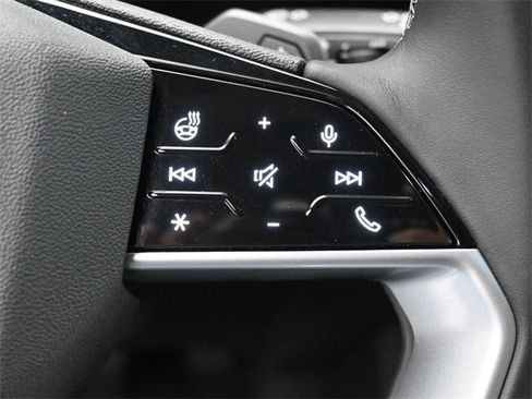 Certified 2025 Audi Q5 Premium w/ Convenience Package image 17