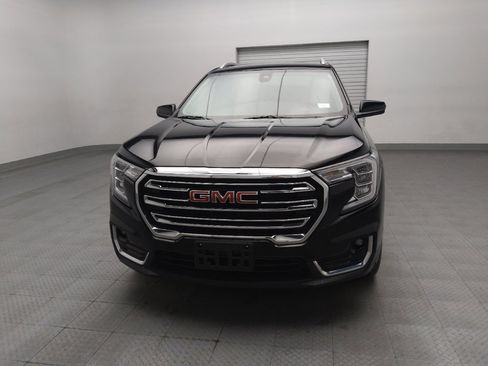 Used 2023 GMC Terrain SLT image 15