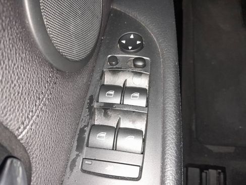 Used 2010 BMW 535i xDrive Sedan image 6