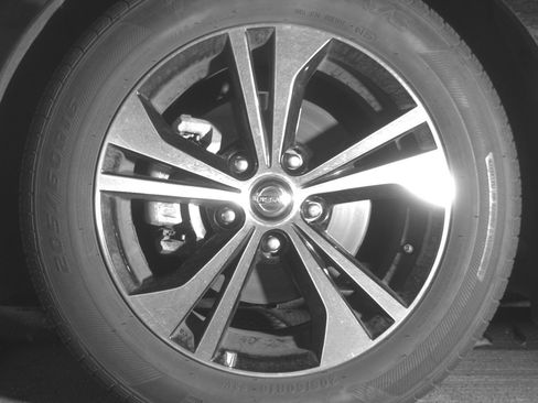 Used 2023 Nissan Sentra SV FWD image 12